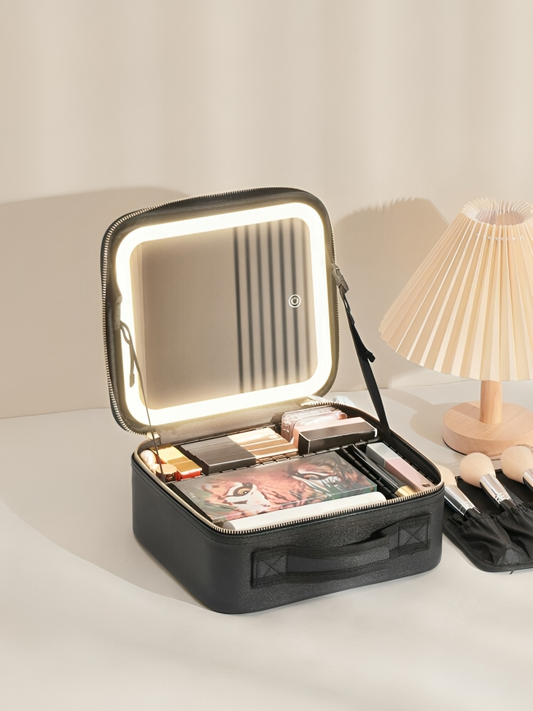 Cosmetiquera con espejo LED cerrada, vista del organizador interno